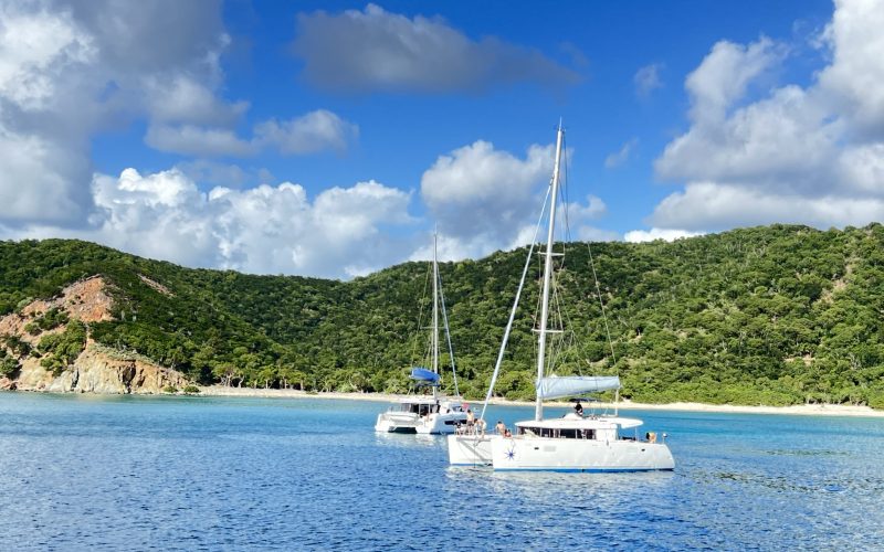 Alquiler-Velero-Puerto-Rico-yate-catamaran-vacaciones-Caribe