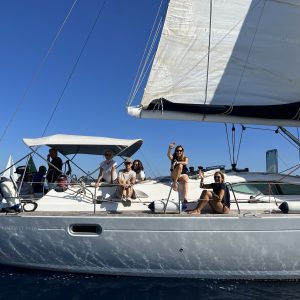 Alquiler-barcos-Alicante-veleros-vacaciones
