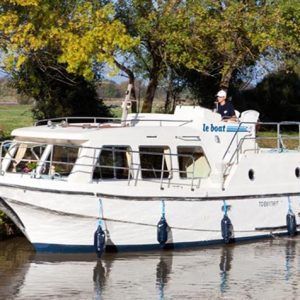 Alquiler-barcos-fluviales-turismo-fluvial-canales-rios-francia