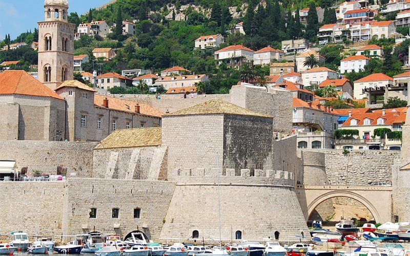 Croacia-Dubrovnik-Alquiler-Goleta-barcos-yate-motor-velero-turismo-Mediterraneo