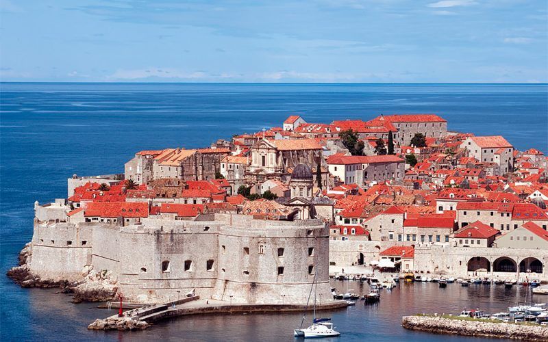 Croacia-Dubrovnik-Alquiler-Goleta-barcos-yate-motor-velero-turismo-Mediterraneo