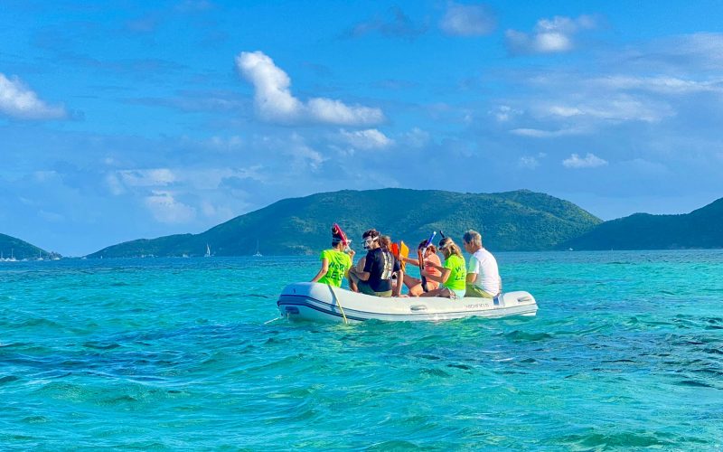 Alquiler-barco-Caribe-yate-motor-velero-catamaran-turismo-vacaciones-islas Virgenes