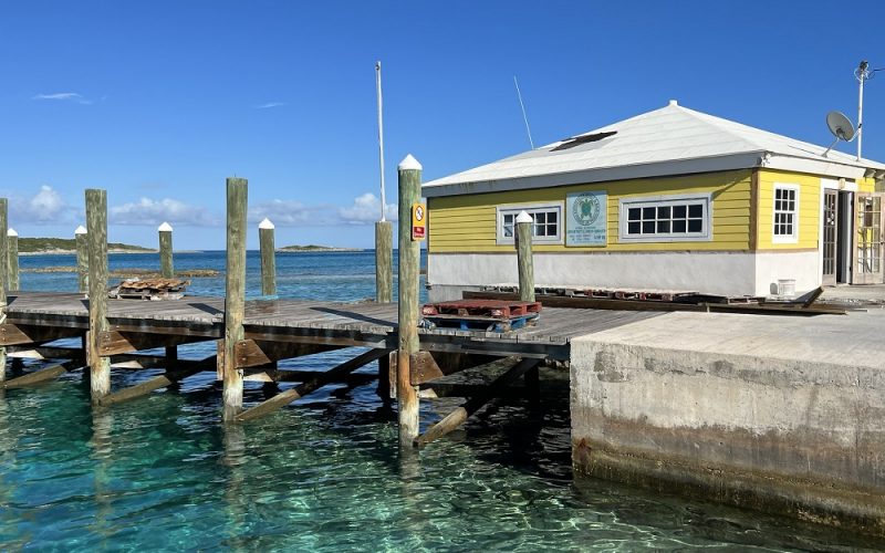 Alquiler-barco-Caribe-yate-motor-velero-catamaran-turismo-vacaciones-Bahamas