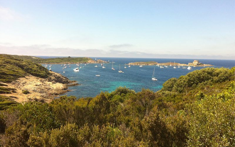 Alquiler-barcos-yate-motor-velero-turismo-Francia-Costa-azul