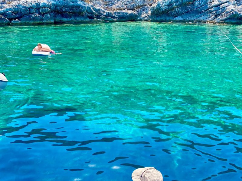 Alquiler-barcos-Veleros-Catamaran-Grecia-Corfu-vacaciones