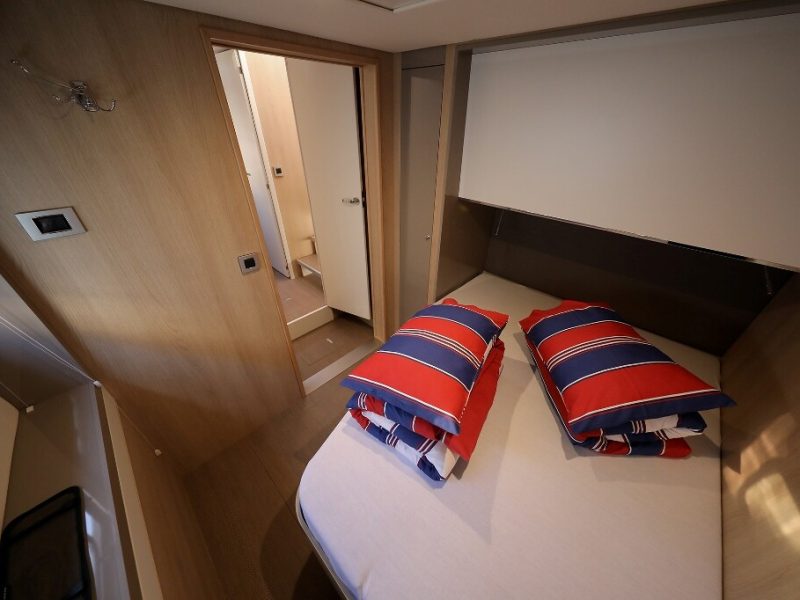 catamaran-bali54-cabina-doble