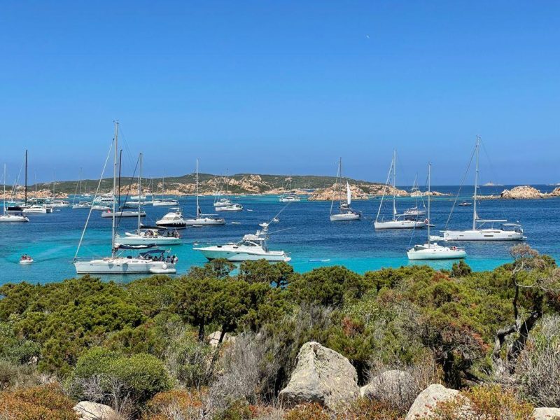 Alquiler-barcos-yate-motor-velero-turismo-Francia-Corcega-Mediterraneo