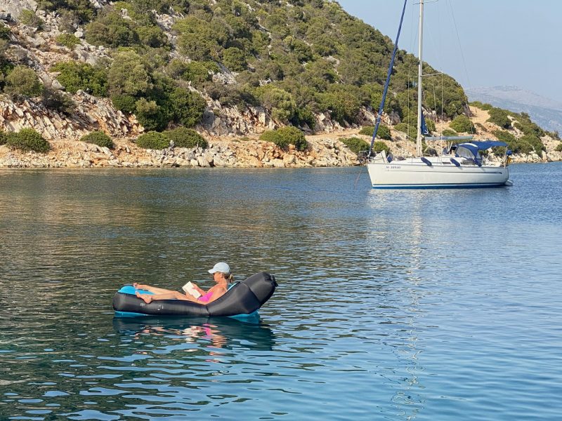 Flotilla-familiar-Alquiler-barcos-Grecia-velero-turismo-Mediterraneo-vacaciones