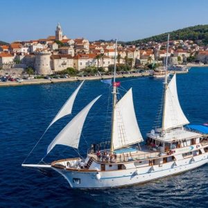 Croacia-Alquiler-Goleta-vacaciones-goletas-familia-motovelero