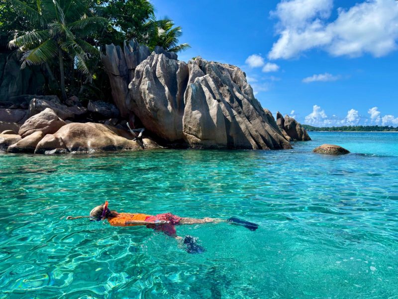 Alquiler-barcos-Seychelles-velero-catamaran-yate-motor-vacaciones-flotilla